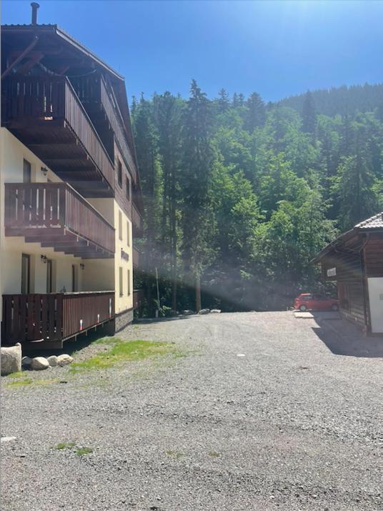 Apartment Anna Chopok, 1 110 M, Highest In Central Europe, On A Hiking Trail To Dumbier Demänovská Dolina Eksteriør billede